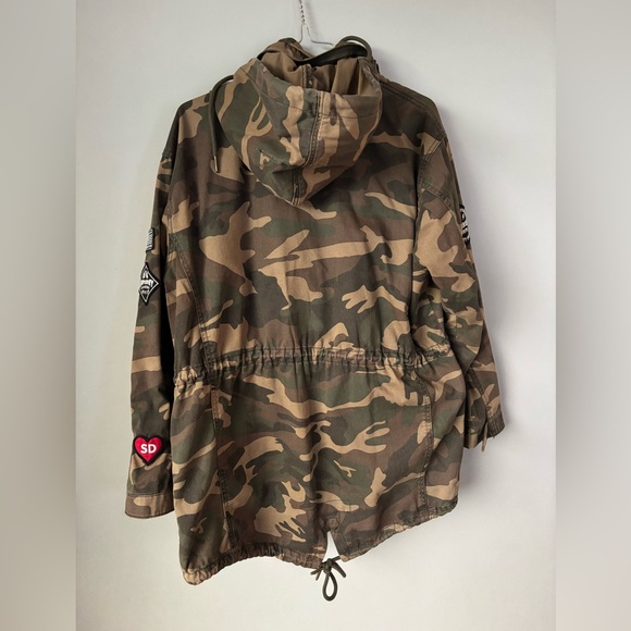 Superdry Rookie Oversized Camo Jacket - Picture 5 of 8